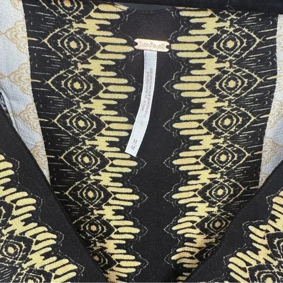 Free People Catch Me If You Can Blouse Oversized Kimono Style Blouse Size M - Picture 4 of 7